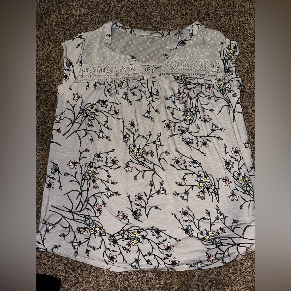 Daniel Rainn 2xl shirt